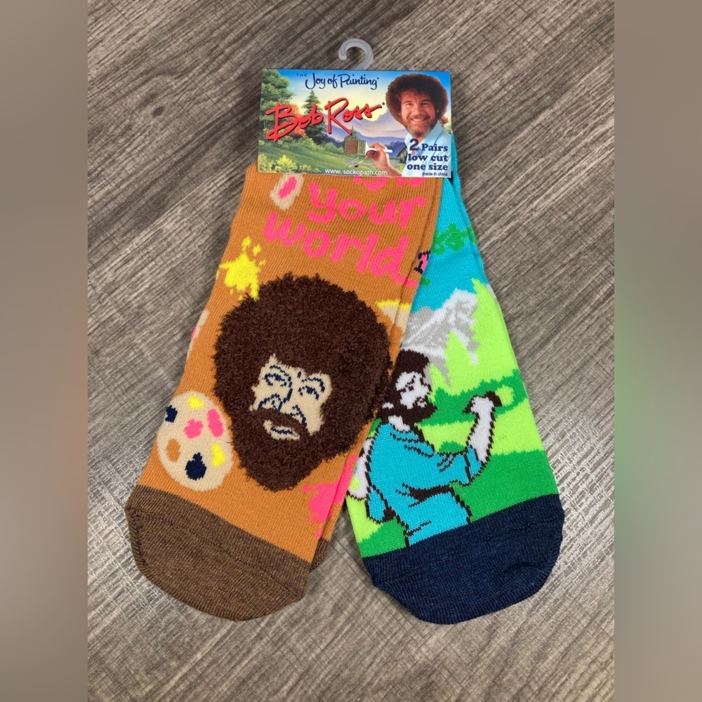 2 Pairs Bob Ross The Joy Of Painting Fuzzy Hair Novelty Socks NWT